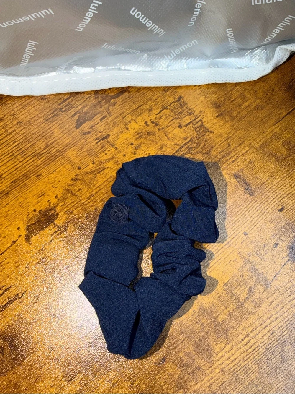 Lululemon uplifting scrunchie in True Navy